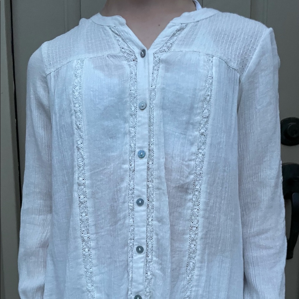 American Eagle Vintage Cream Blouse